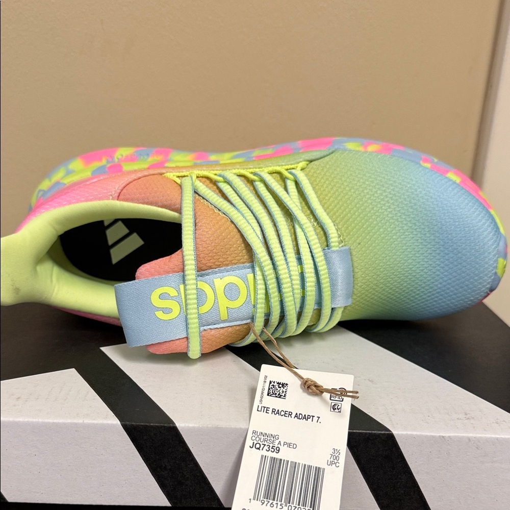 Adidas Lite Racer Adapt 7.0K Kids Pastel Rainbow Sneakers Sz 4 Big Kids NIB - Picture 5 of 7